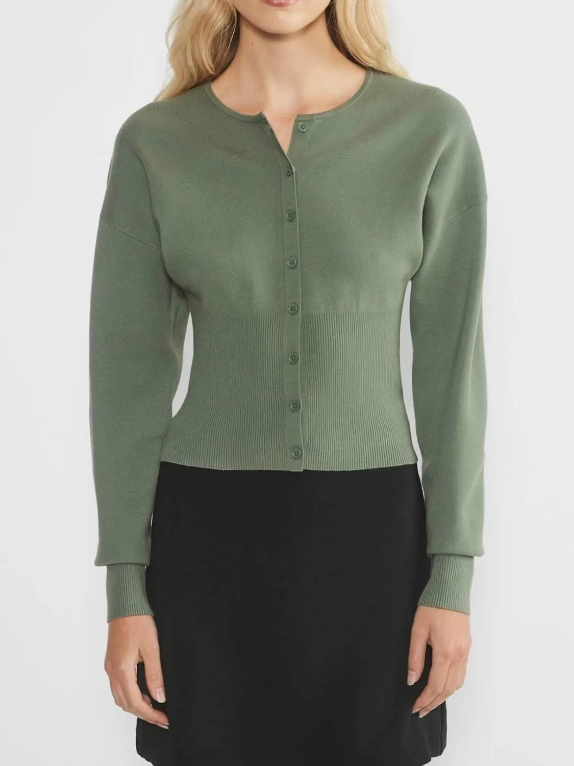 Womens Cropped Sweaters Fall Button Down V Neck Long Sleeve Pullover Solid Casual Ribbed Knit Slim Fit Cardigan